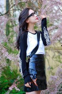 明星同款克罗心t,潮流必备单品解析