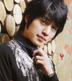 00后明星韩国男明星,揭秘00后韩国男明星的崛起之路