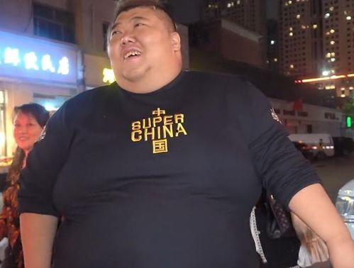 网红吃播胖猴子团队,网红吃播界的美食狂欢盛宴