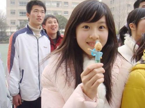 网红失去的青春视频,揭秘网络红人时光流逝的瞬间