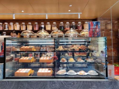 网红柜台,潮流风向标下的购物新体验