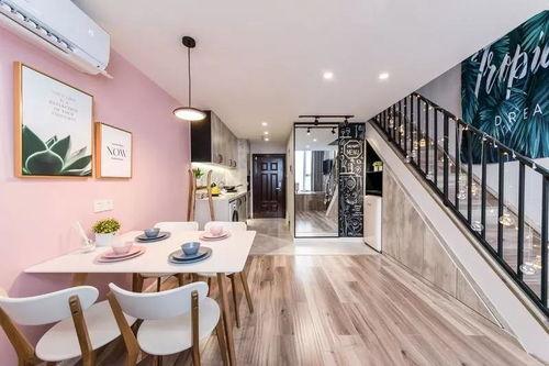 吃瓜贴墙上,墙上的瓜，谁先吃？