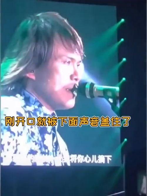 明星唱歌只有伴奏,明星无伴奏歌唱瞬间