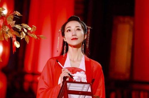 泰国明星演戏唱歌,演艺歌坛两开花