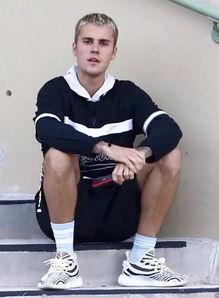 明星 nmd,NMD鞋款引领时尚潮流