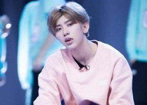 吃瓜娱乐明星蔡徐坤,从偶像到流量王,吃瓜娱乐界的璀璨明星